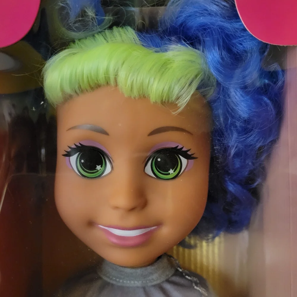 Lifestyle Fashion Doll NIB Age 3 & Up